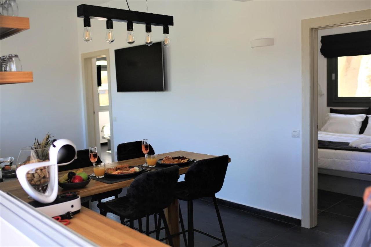 A Lux Villas Santorini Éxo Goniá Extérieur photo