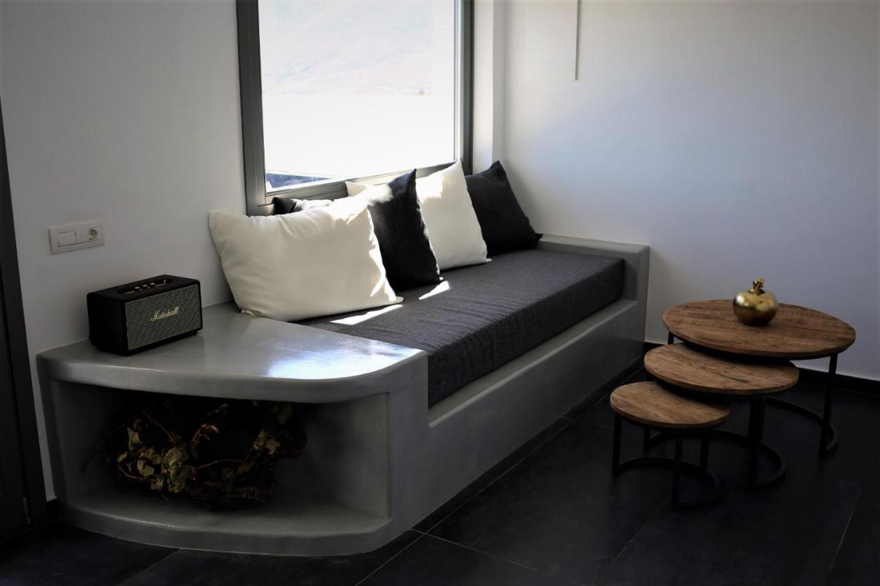 A Lux Villas Santorini Éxo Goniá Extérieur photo